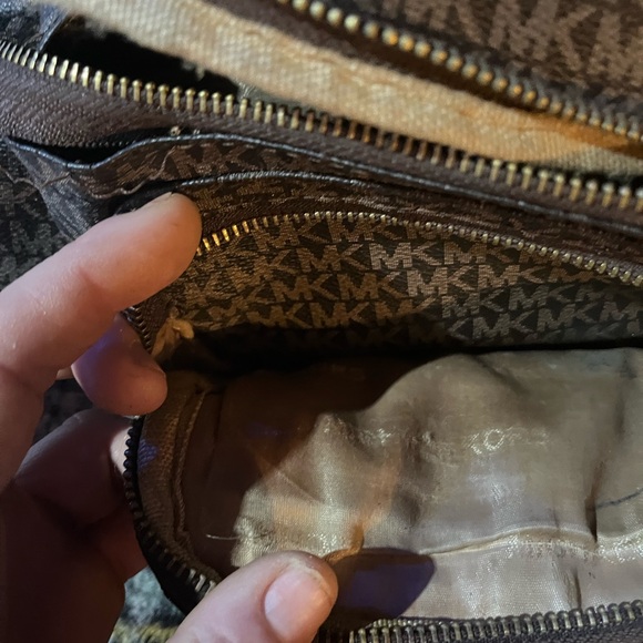 Michael Kors Black and Gray Belt Bag - Picture 2 of 4